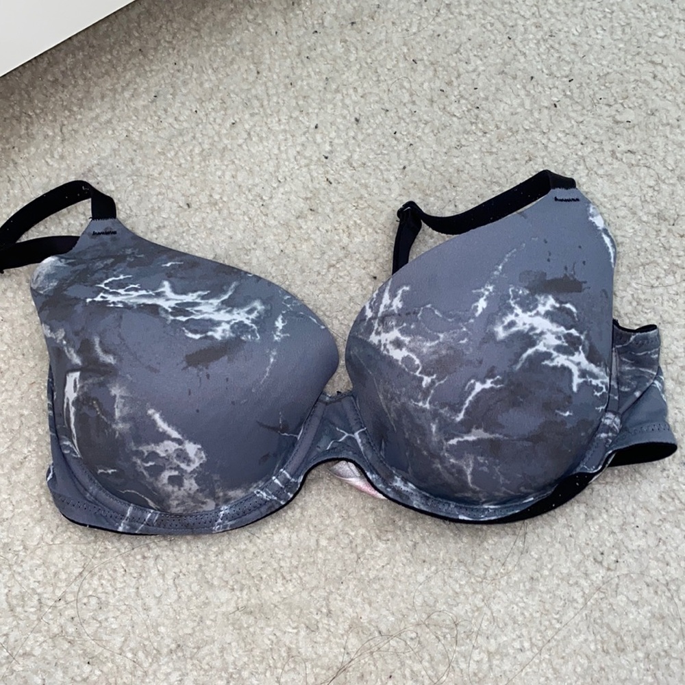 pink victoria secret bra